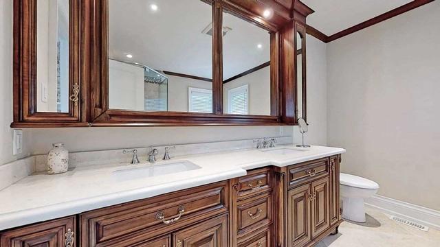202 Times Rd, House detached with 4 bedrooms, 5 bathrooms and 6 parking in Toronto ON | Image 17