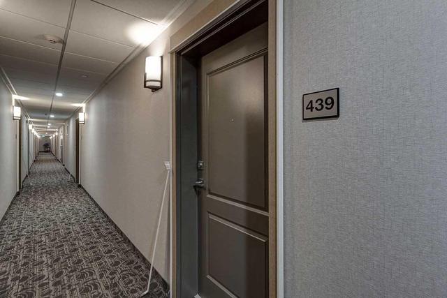 439 - 101 Shoreview Pl, Condo with 1 bedrooms, 1 bathrooms and 1 parking in Hamilton ON | Image 3