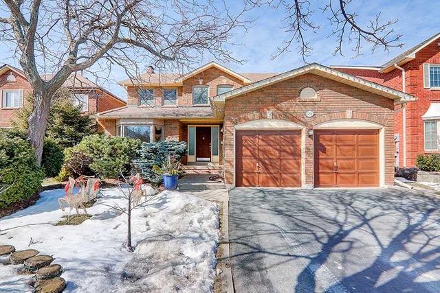 1254 Heathfield Cres, House detached with 4 bedrooms, 4 bathrooms and 4 parking in Oakville ON | Image 1