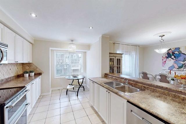 3039 Dewridge Ave, House attached with 3 bedrooms, 2 bathrooms and 2 parking in Oakville ON | Image 8