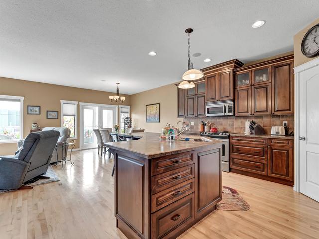 96 Ranchlands Lane Ne, Home with 4 bedrooms, 3 bathrooms and 4 parking in Medicine Hat AB | Image 5