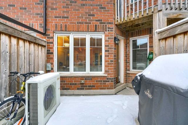 6-01 - 2420 Baronwood Dr, Condo with 2 bedrooms, 2 bathrooms and 1 parking in Oakville ON | Image 17