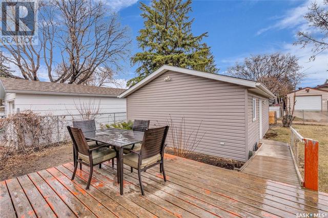 834 Confederation Drive, House detached with 2 bedrooms, 2 bathrooms and null parking in Saskatoon SK | Image 37