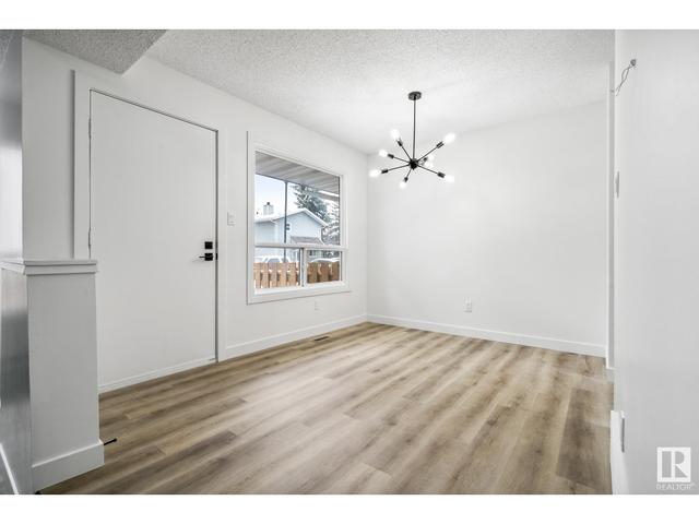 59 - 4403 Riverbend Rd Nw, House attached with 3 bedrooms, 1 bathrooms and 1 parking in Edmonton AB | Image 9