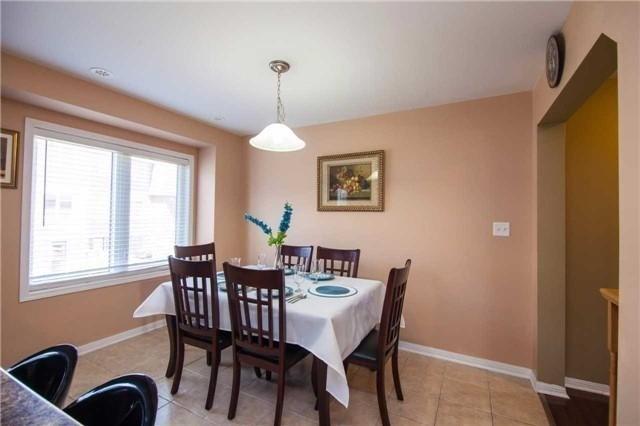 104 Lathbury St, House attached with 3 bedrooms, 3 bathrooms and 1 parking in Brampton ON | Image 8