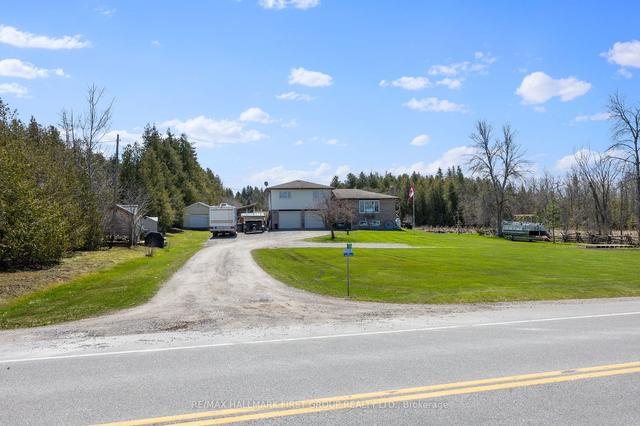 799 County Rd 24 Rd, House detached with 2 bedrooms, 2 bathrooms and 20 parking in Kawartha Lakes ON | Image 33