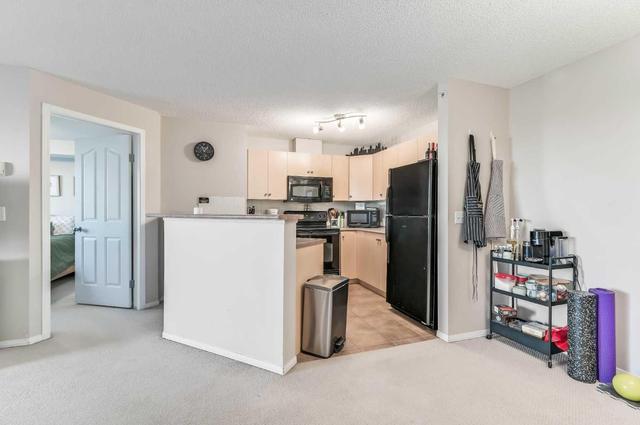 1406 - 10 Prestwick Bay Se, Condo with 2 bedrooms, 2 bathrooms and 1 parking in Calgary AB | Image 10