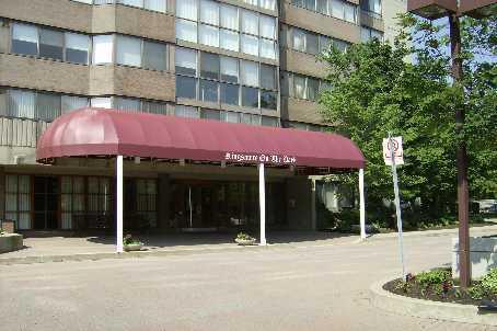 lph 2 - 880 Dundas St W, Condo with 2 bedrooms, 2 bathrooms and null parking in Mississauga ON | Image 2
