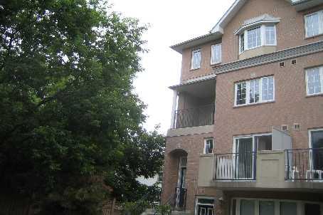 311 Grandview Way, Townhouse with 3 bedrooms, 3 bathrooms and 2 parking in Toronto ON | Image 1