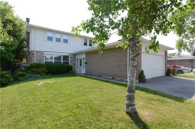 70 Brigadoon Cres, House detached with 4 bedrooms, 3 bathrooms and 3 parking in Toronto ON | Image 1
