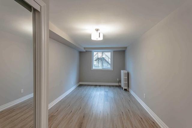 1 - 451 Leslie St, House other with 2 bedrooms, 1 bathrooms and 1 parking in Toronto ON | Image 10