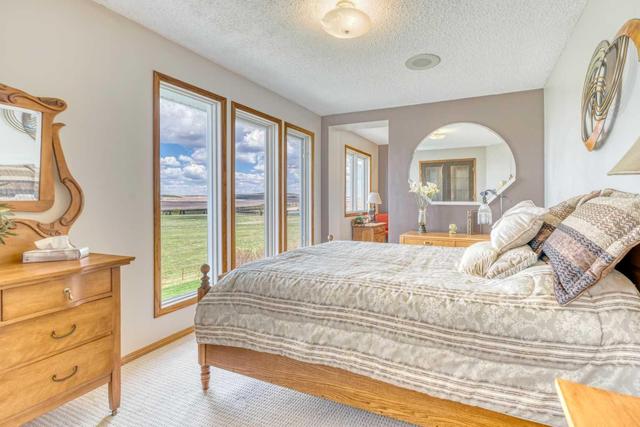 185038 Range Road 241, House detached with 5 bedrooms, 3 bathrooms and 10 parking in Vulcan County AB | Image 7