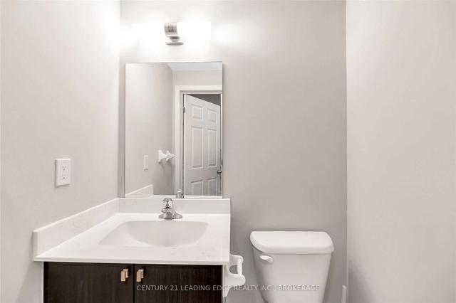 365 - 515 Kingbird Grve, House attached with 2 bedrooms, 3 bathrooms and 1 parking in Toronto ON | Image 20