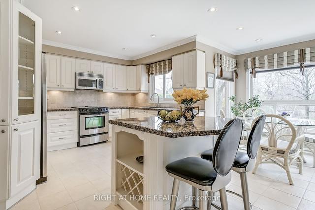 2952 Kingsway Dr, House detached with 4 bedrooms, 4 bathrooms and 6 parking in Oakville ON | Image 40