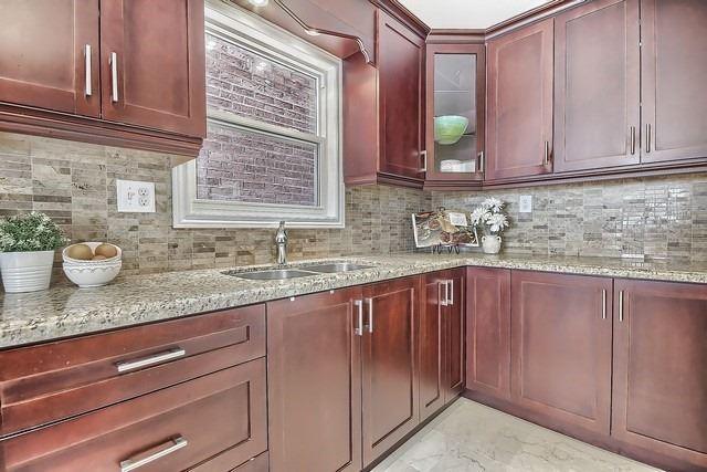80 Gilmore Cres, House attached with 3 bedrooms, 3 bathrooms and 2 parking in Vaughan ON | Image 5