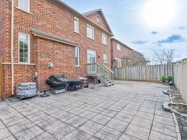 30 Pinecrest St, House detached with 4 bedrooms, 4 bathrooms and 6 parking in Markham ON | Image 33