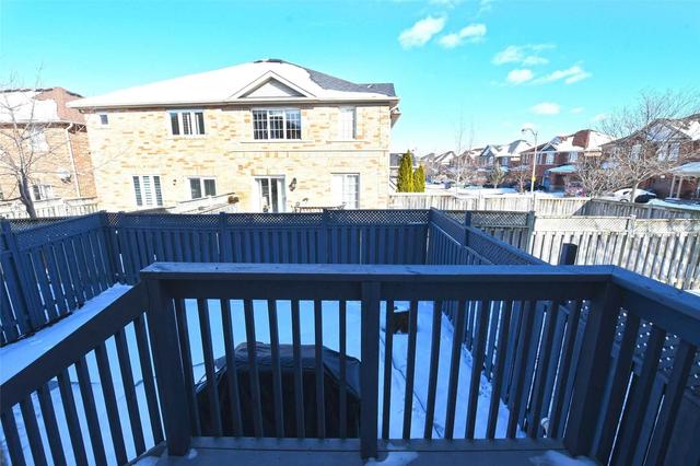 27 Farthingale Cres, House semidetached with 4 bedrooms, 3 bathrooms and 3 parking in Brampton ON | Image 31