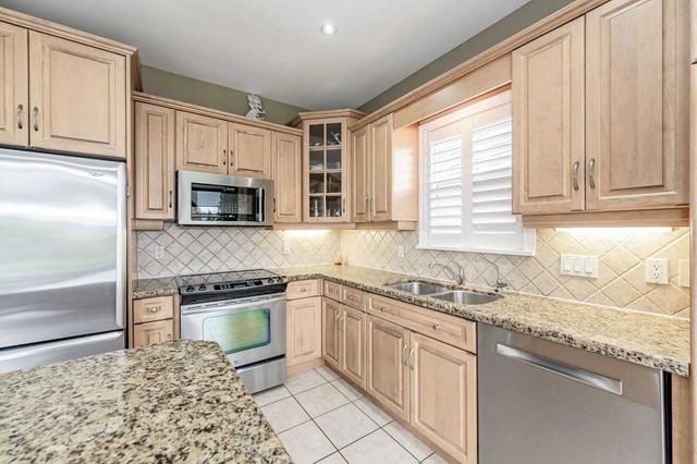 170 Hawkswood Dr, House detached with 3 bedrooms, 4 bathrooms and 4 parking in Kitchener ON | Image 38