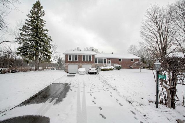 27076 Civic Centre Rd, House detached with 4 bedrooms, 3 bathrooms and 3 parking in Georgina ON | Card Image