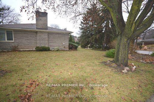 114 Citation Dr, House detached with 3 bedrooms, 3 bathrooms and 6 parking in Toronto ON | Image 26