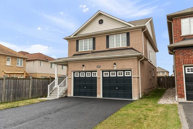 107 Puttingedge Dr, House detached with 3 bedrooms, 3 bathrooms and 6 parking in Whitby ON | Image 31