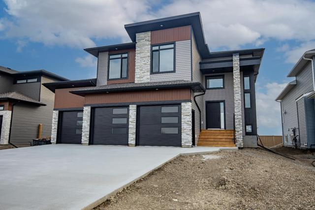 10641 148 Avenue, House detached with 3 bedrooms, 2 bathrooms and 3 parking in Grande Prairie County No. 1 AB | Image 1