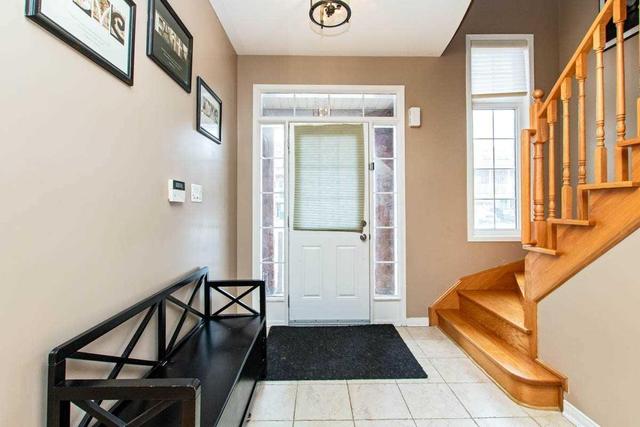 49 Leila Jackson Terr, House detached with 4 bedrooms, 3 bathrooms and 3 parking in Toronto ON | Image 3