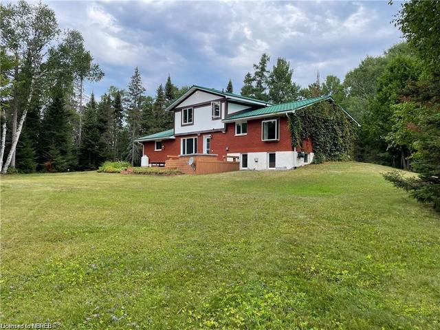 1281 Hwy 654 W, House detached with 3 bedrooms, 3 bathrooms and 12 parking in Callander ON | Image 5