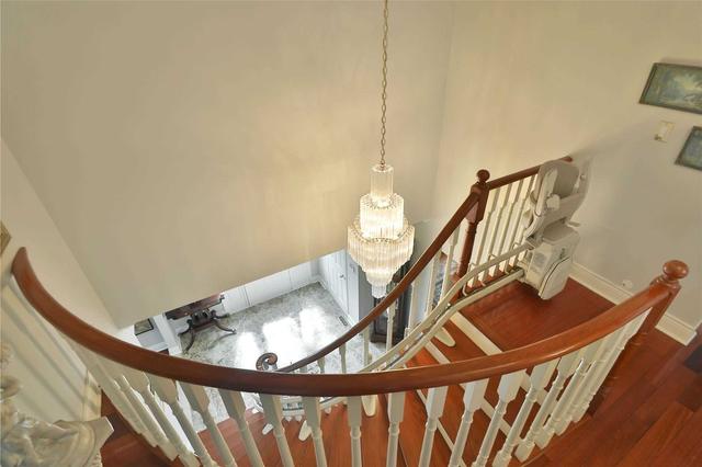 2023 Lady Di Crt, House detached with 4 bedrooms, 4 bathrooms and 6 parking in Mississauga ON | Image 7