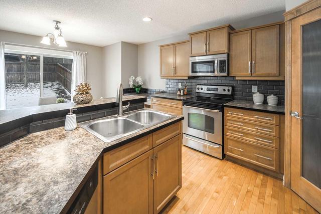 1101 Kincora Drive Nw, House detached with 3 bedrooms, 2 bathrooms and 4 parking in Calgary AB | Image 15