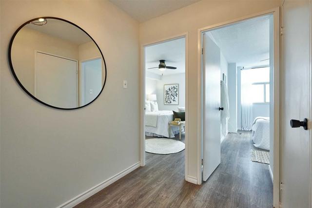 1009 - 44 Falby Crt, Condo with 2 bedrooms, 2 bathrooms and 1 parking in Ajax ON | Image 2