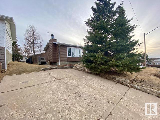 5311 Willow Dr S, House detached with 4 bedrooms, 2 bathrooms and null parking in Boyle AB | Image 38