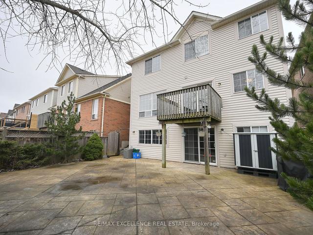 951 Donnelly St, House detached with 4 bedrooms, 4 bathrooms and 4 parking in Milton ON | Image 33