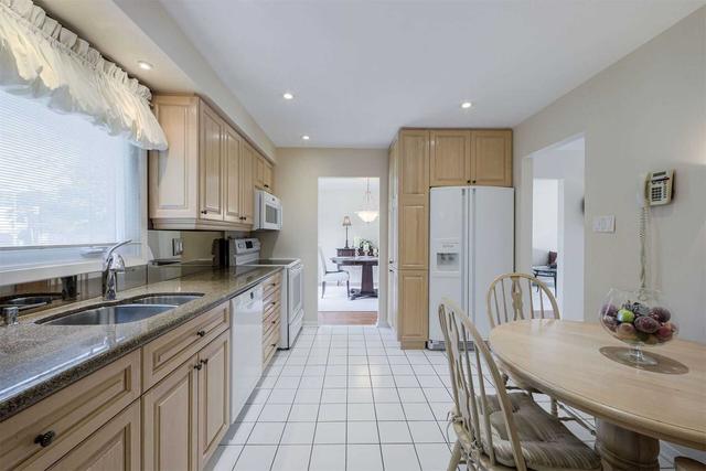 2727 Inlake Crt, House detached with 4 bedrooms, 3 bathrooms and 6 parking in Mississauga ON | Image 8