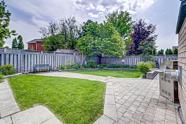 21 Bushberry Rd, House detached with 4 bedrooms, 4 bathrooms and 4 parking in Brampton ON | Image 18
