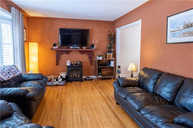 7 Acorn Lane, House detached with 4 bedrooms, 2 bathrooms and null parking in Brantford ON | Image 5