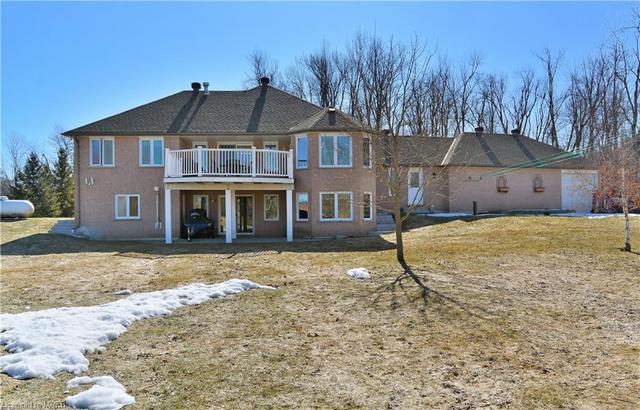 9176 Halton Erin Townline Road, House detached with 5 bedrooms, 2 bathrooms and 13 parking in Erin ON | Image 19
