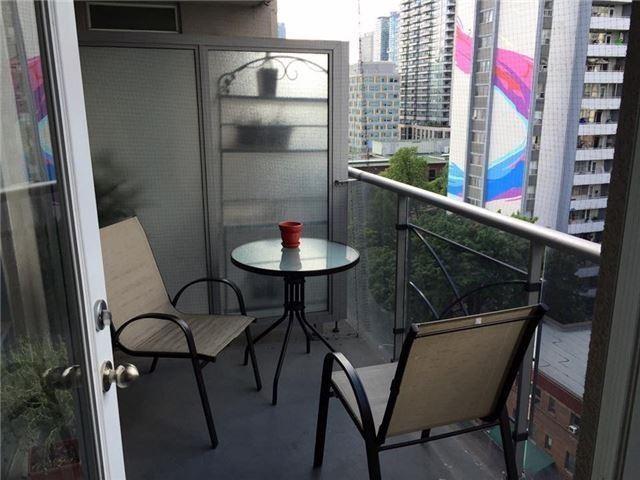 1010 - 225 Wellesley St E, Condo with 1 bedrooms, 2 bathrooms and 1 parking in Toronto ON | Image 8