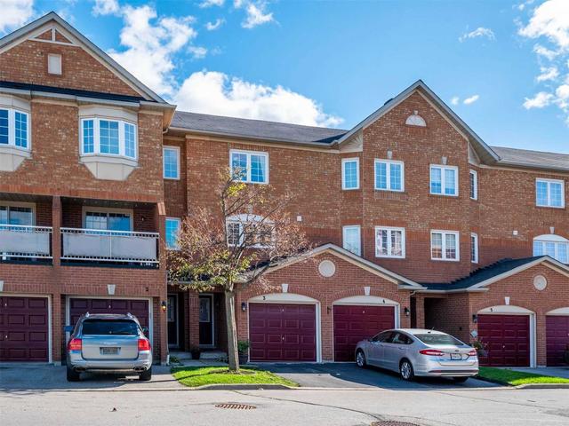 3 - 6950 Tenth Line W, Townhouse with 3 bedrooms, 2 bathrooms and 2 parking in Mississauga ON | Image 12