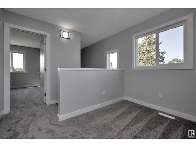 6910 132 Av Nw, House semidetached with 3 bedrooms, 2 bathrooms and null parking in Edmonton AB | Image 23