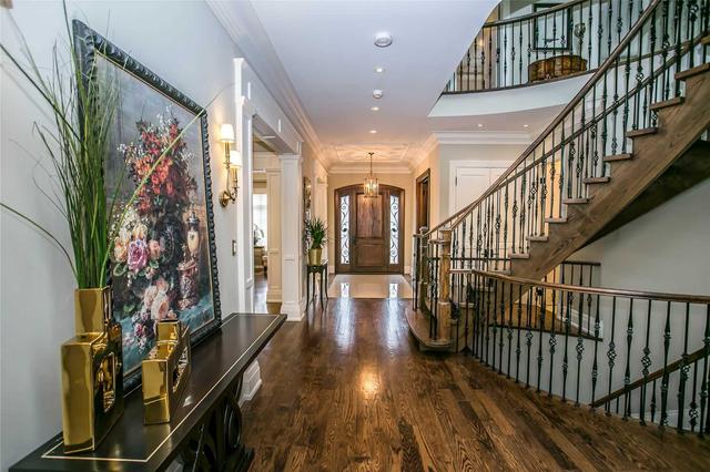 1010 Lakeshore Rd W, House detached with 6 bedrooms, 7 bathrooms and 11 parking in Oakville ON | Image 3