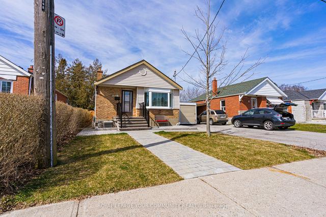 148 North Bonnington Ave, House detached with 2 bedrooms, 2 bathrooms and 4 parking in Toronto ON | Image 12
