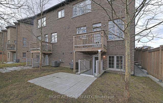 22 Bluebird Pl, House semidetached with 3 bedrooms, 4 bathrooms and 2 parking in Toronto ON | Image 19