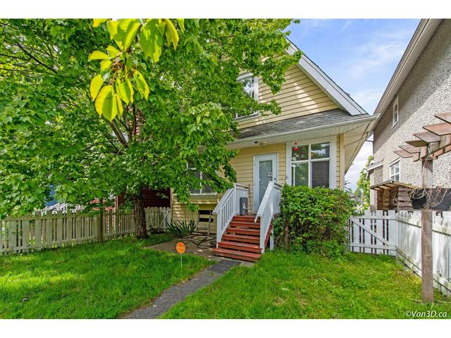 1404 Salter Street, House detached with 3 bedrooms, 2 bathrooms and null parking in New Westminster BC | Image 29
