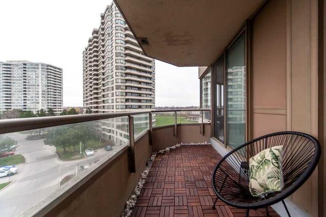 682 - 1 Greystone Walk Dr, Condo with 2 bedrooms, 2 bathrooms and 1 parking in Toronto ON | Image 33
