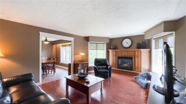 81286 Westmount Line, House detached with 3 bedrooms, 3 bathrooms and 8 parking in Ashfield Colborne Wawanosh ON | Image 20