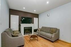 5172 Dubonet Dr, House detached with 3 bedrooms, 4 bathrooms and 4 parking in Mississauga ON | Image 3