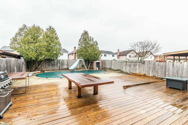 319 Macintosh Dr, House detached with 3 bedrooms, 3 bathrooms and 3 parking in Hamilton ON | Image 29