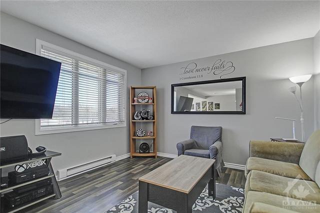 11 - 1 Stonebank Crescent, Condo with 1 bedrooms, 1 bathrooms and 1 parking in Ottawa ON | Image 7