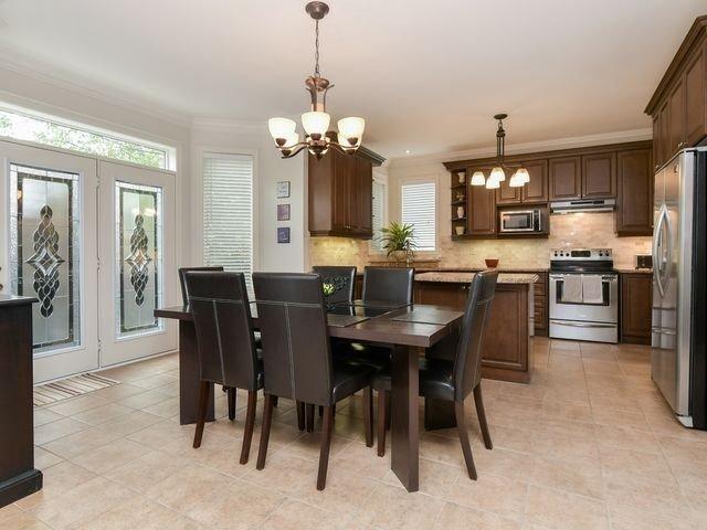 220 Innville Cres, House detached with 4 bedrooms, 5 bathrooms and 6 parking in Oakville ON | Image 40